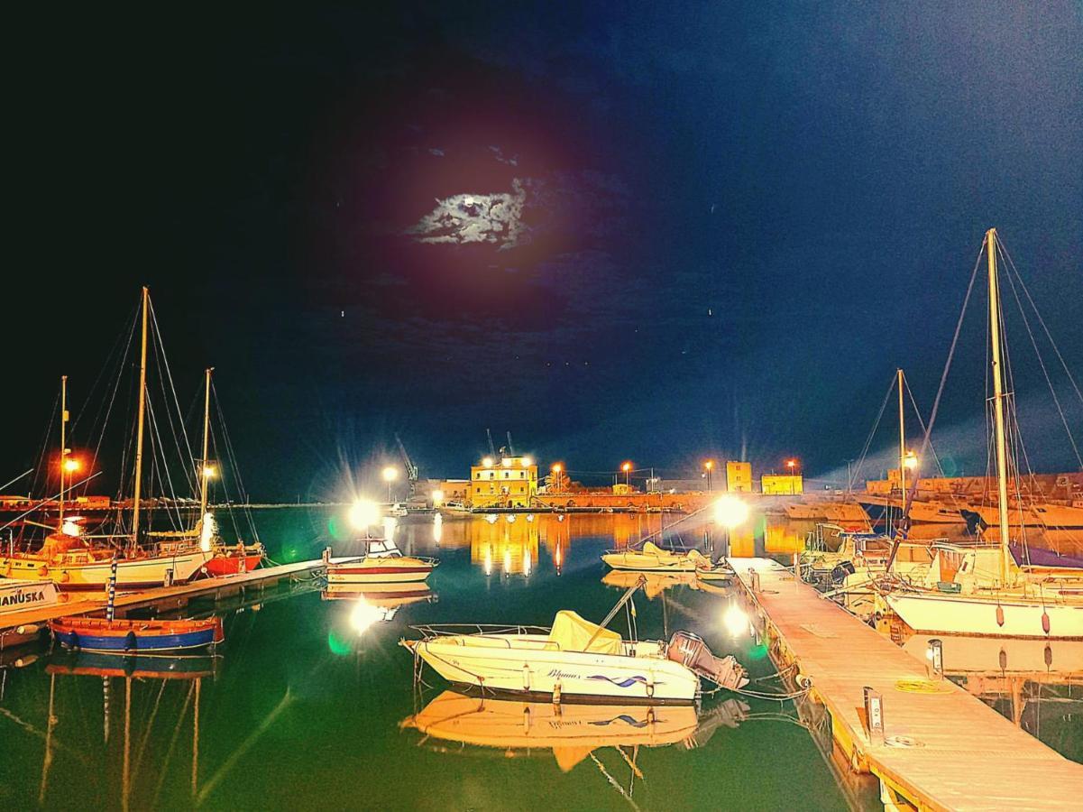 Casa Vacanza Nonna Nena Porto Empedocle Exteriör bild